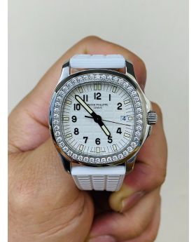 PATEK PHILIPPE Aquanaut 5067A-011 2016