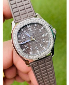 PATEK PHILIPPE Aquanaut 5067A-023 2016