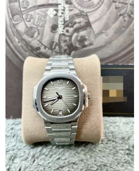 PATEK PHILIPPE Nautilus 7118/1A-011 9/2024