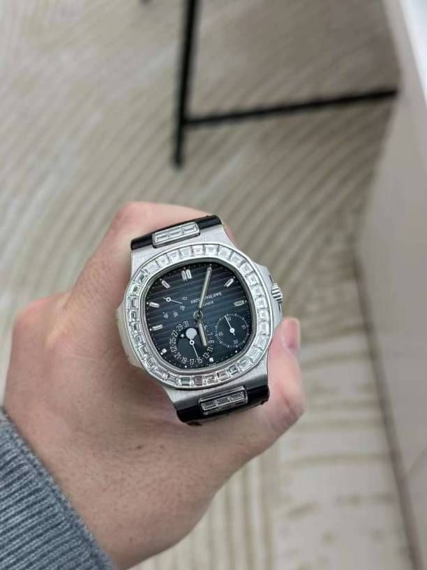 Patek Philippe Nautilus 5724g Auction House